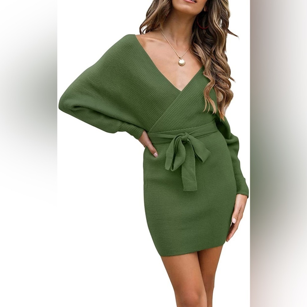 ZESICA WRAP BELTED KNITTED BACKLESS BODYCON DRESS SIZE L NWT